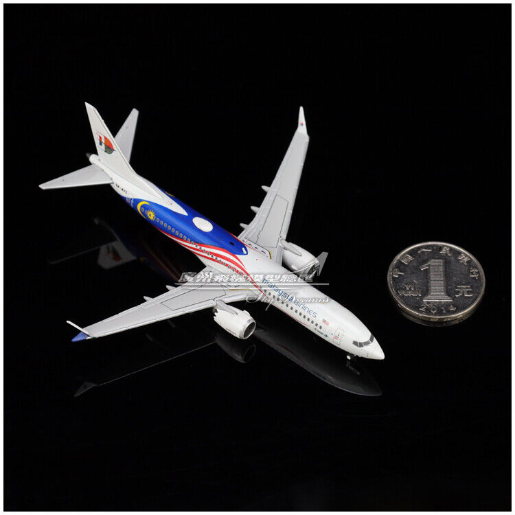 1:400 JC Wings Malaysia Airlines BOEING 737 MAX 8 Airplane Diecast Plane Model