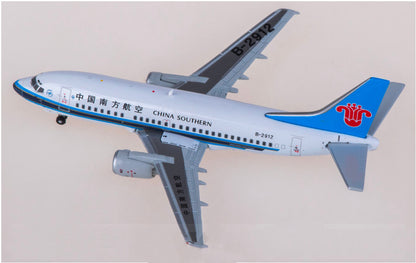 1:400 Undefined Collectibles Boeing 737-500 Passenger Airplane Diecast Model
