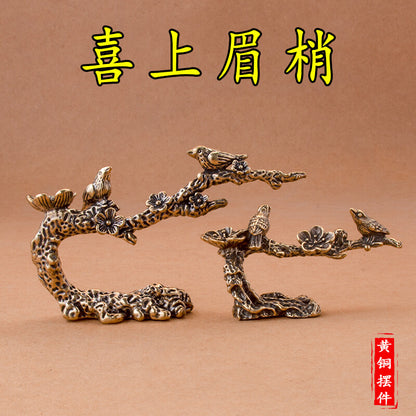 Solid Brass Eyebrow Top Desktop Decoration with Copper Carving Decoration