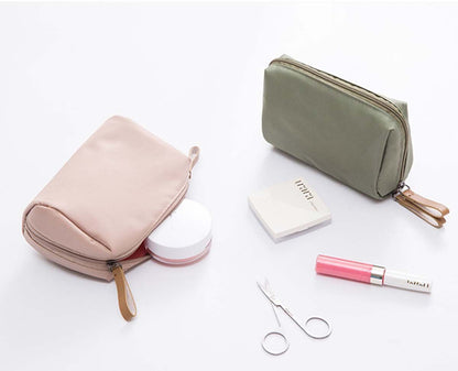 Makeup Bag Cosmetic Pouch Toiletry Waterproof Purses 7*14*10 CM Traveling Case