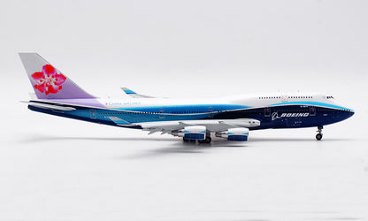 1:200 JC Wings China Airlines BOEING 747-400 Airplane Diecast Aircraft Model