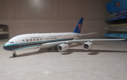 1:400 Phoenix CHINA SOUTHERN AIRBUS A380 Passenger Airplane Diecast Plane Model