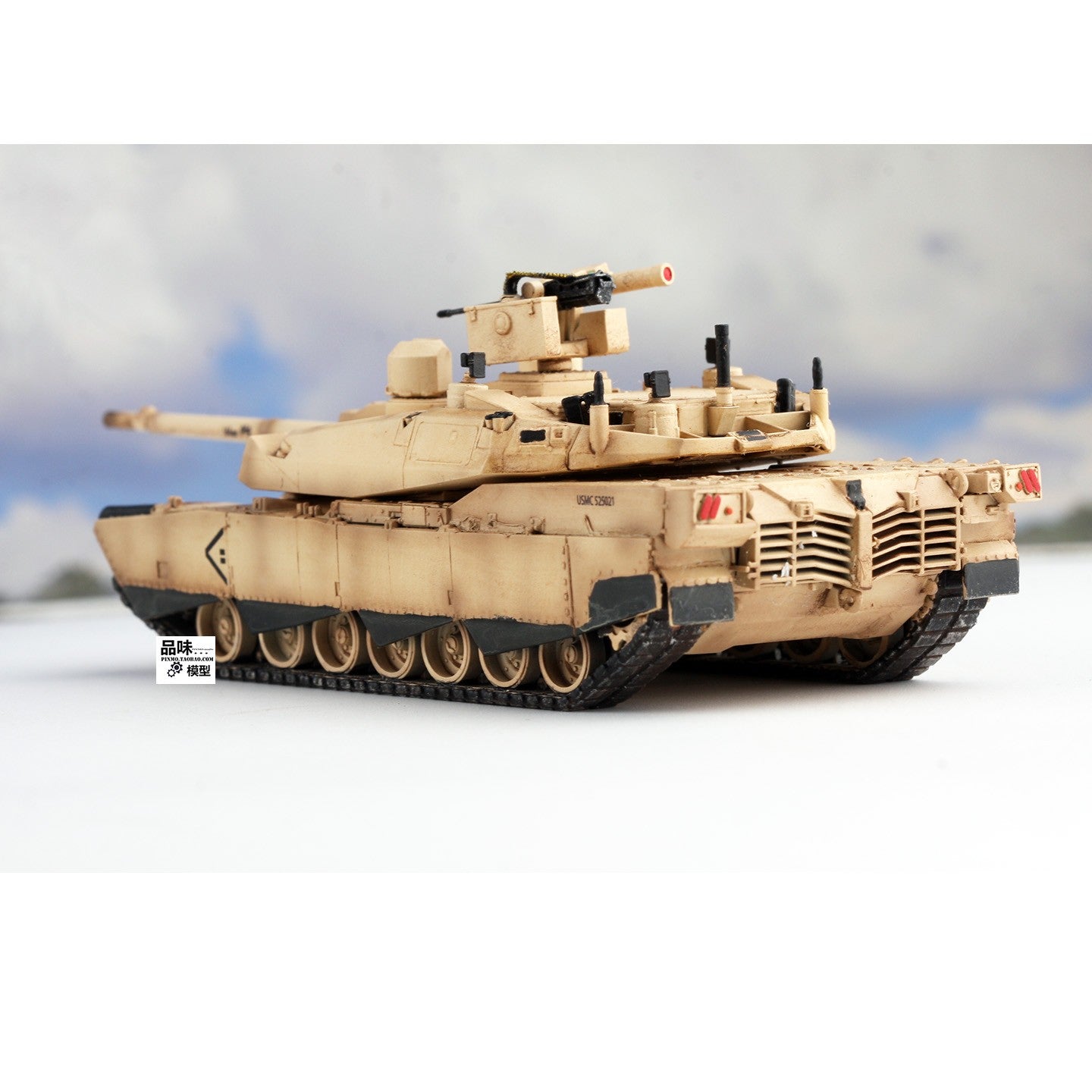 AM 1/72 U.S. Army Abrams M1X Tank 2022 Painted Finished Model- Desert Color