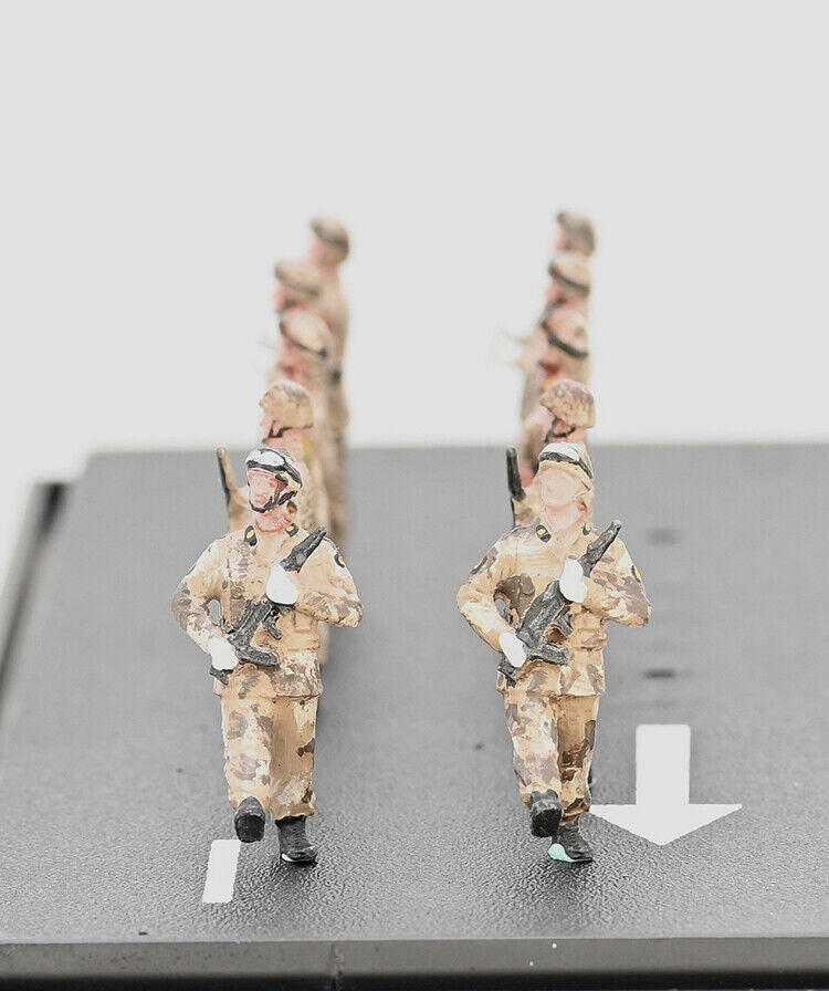 Sanrong 1/72 China PLA 10 Soldier Sand Color Painting Finished Model