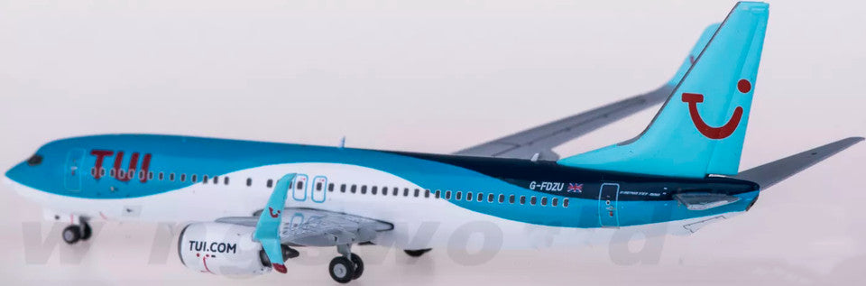 1:400 GeminiJets TUI BOEING 737-800 Passenger Airplane Diecast Aircraft Model