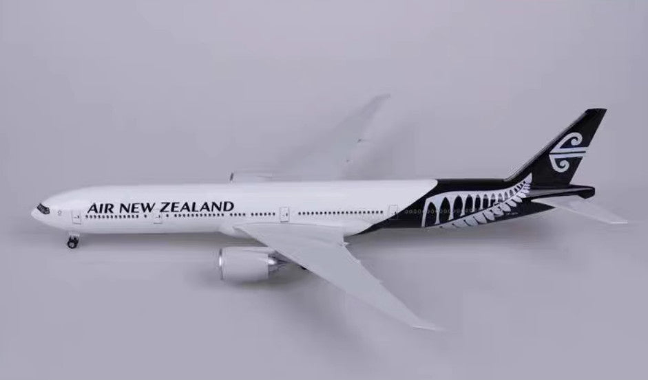 1:157 47CM AIR NEW ZEALAND BOEING 777-300ER Airplane Landing Gear Resin Model