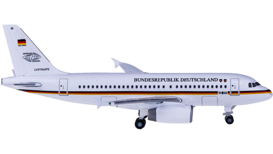 1:500 Herpa Luftwaffe AIRBUS A319 Passenger Airplane Diecast Aircraft Model