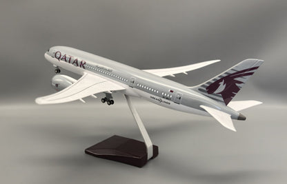 1:130 43CM QATAR BOEING 787 Passenger Plane Led Sound Light Resin Aircraft Model