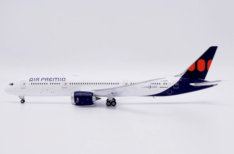 1:400 JC Wings Air Premia Boeing 787-9 Passenger Airplane Diecast Plane Model