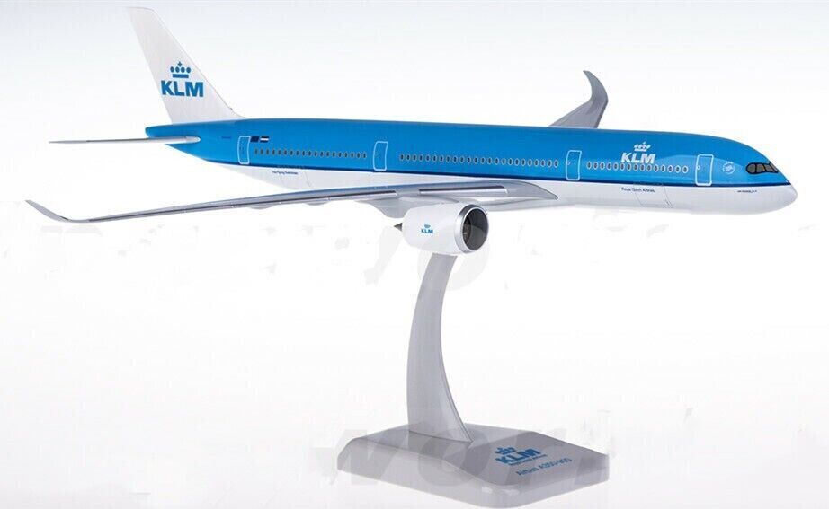 1:200 33CM Hogan KLM AIRBUS A350-900 Passenger Airplane ABS Plastic Plane Model