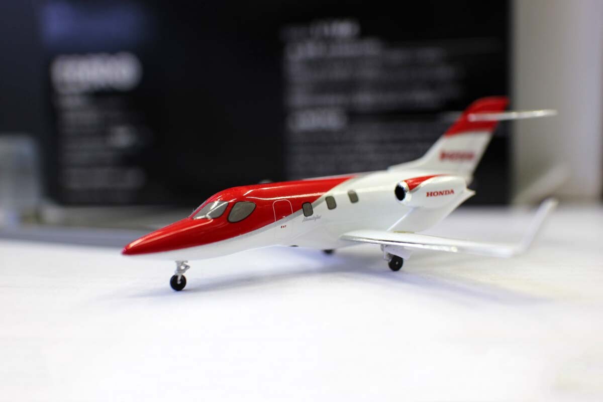 Ebbro for Hondajet Private business jet Red 1/144 diecast plane model aircraft