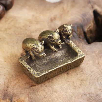 Chinese Antique Pure Copper Tea Pet Three Little Pigs Drinking Water Ornaments