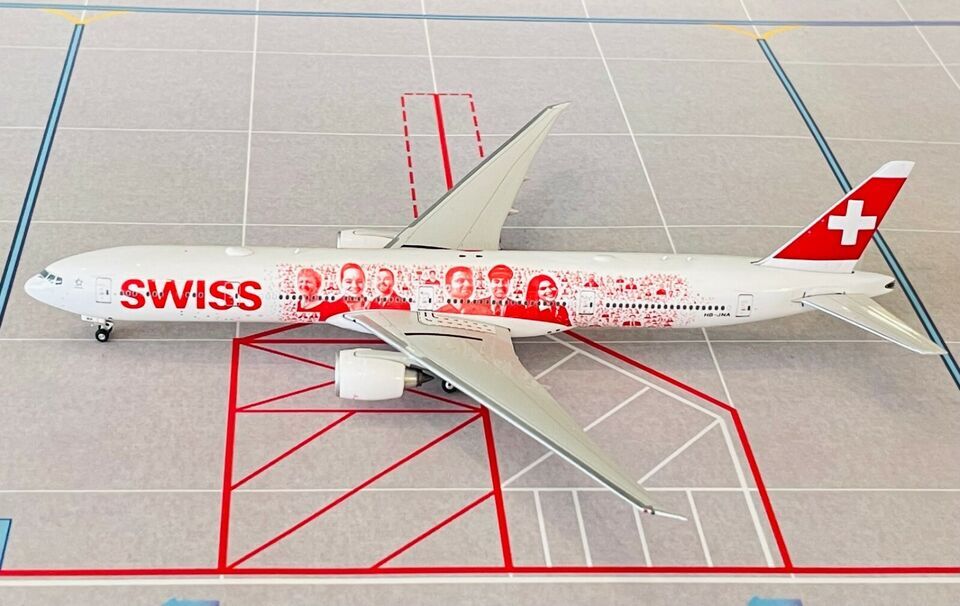1:400 Phoenix SWISS BOEING 777-300ER Passenger Aircraft Diecast Airplane Model