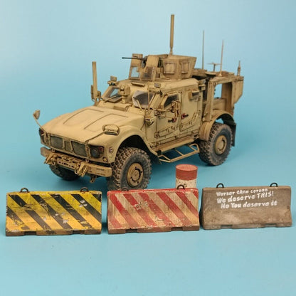 1/35 Diorama Cement Barriers Model for Tank Armoured Vehicle Military Scene Prop