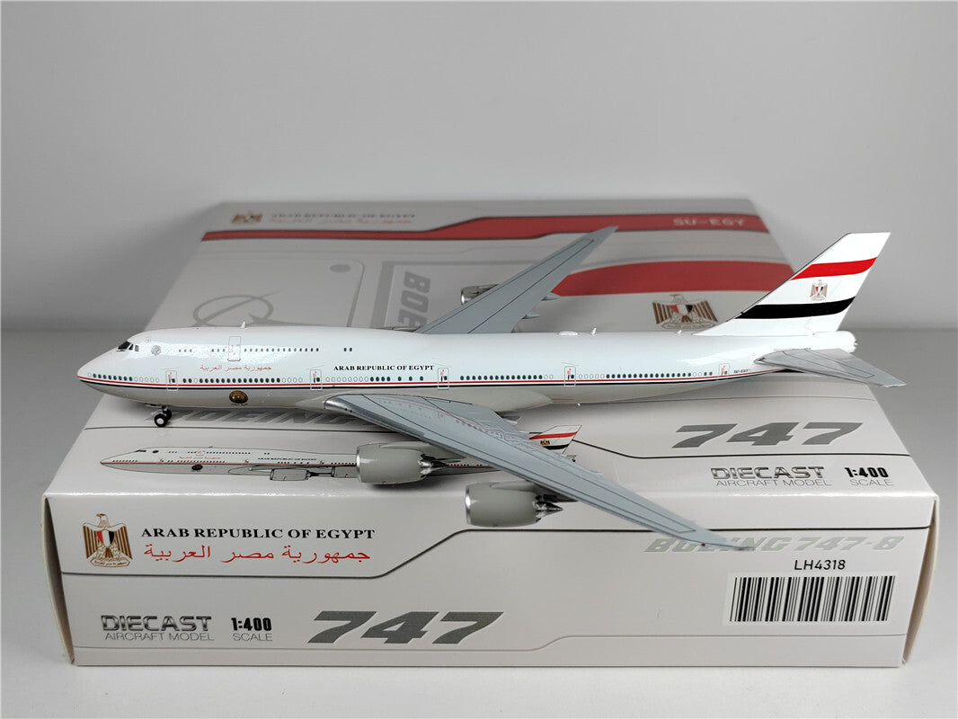 1:400 JC Wings ARAB REPUBLIC OF EGYPT B747-8 Passenger Airplane Diecast Model