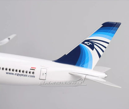47CM 1:140 EGYPTAIR AIRBUS A350 Plane Aircraft Landing Gear Resin Airplane Model