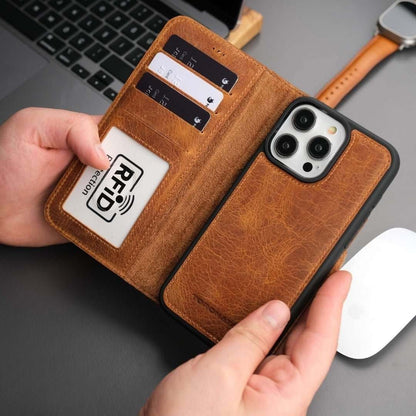 Casper iPhone 16 Pro Leather Wallet Case MagSafe