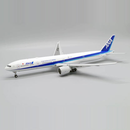 37CM 1:200 JC Wings ANA Boeing 777-300ER Passenger Airplane Diecast Model