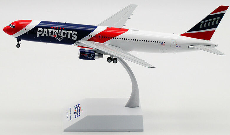 28CM 1:200 JC WINGS PATRIOTS BOEING 767-300ER Passenger Airplane Diecast Model