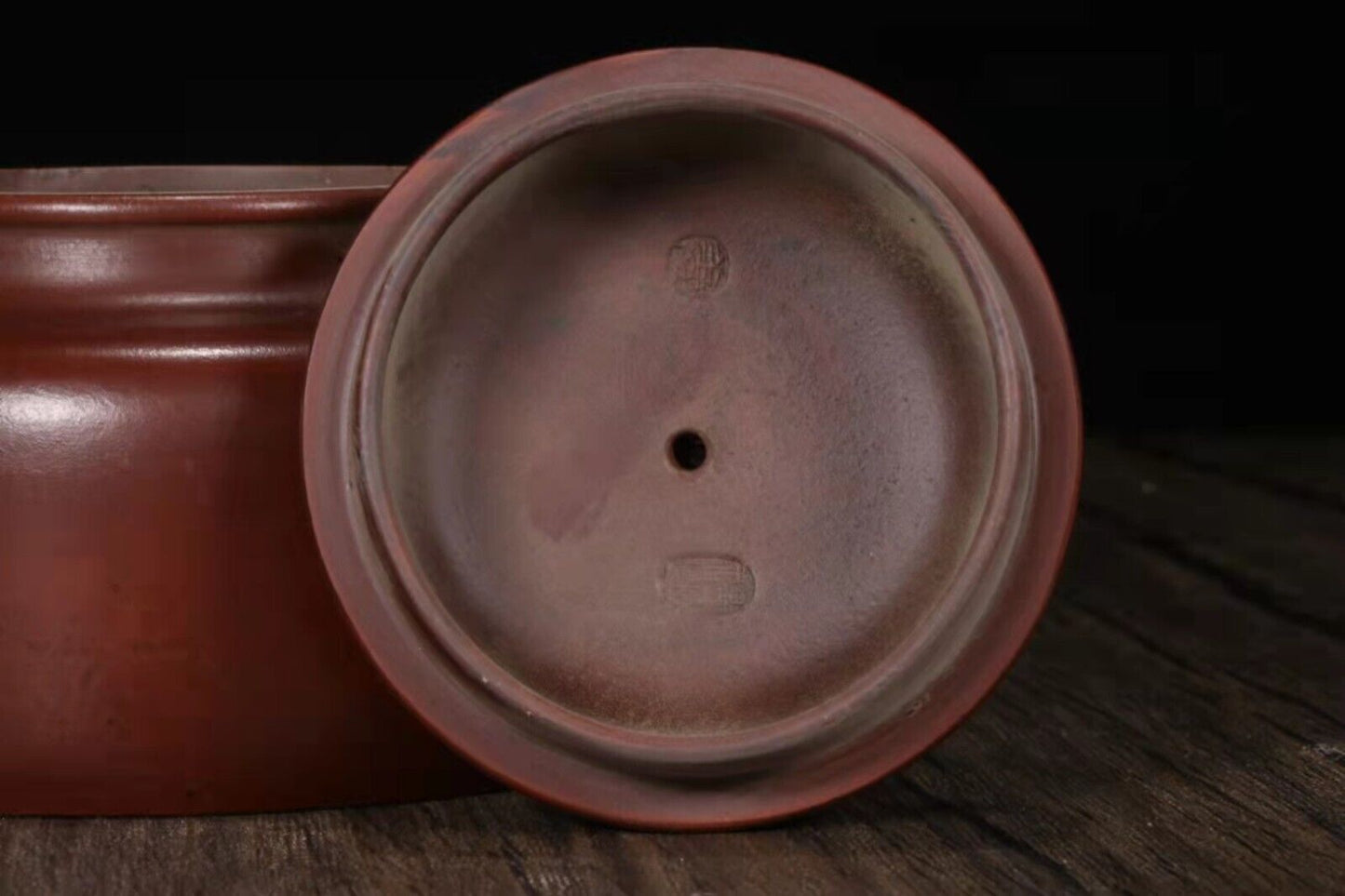 Chinese Yixing Zisha Clay Handmade Kung Fu Tea Exquisite Teapot 品名：松鼠壶