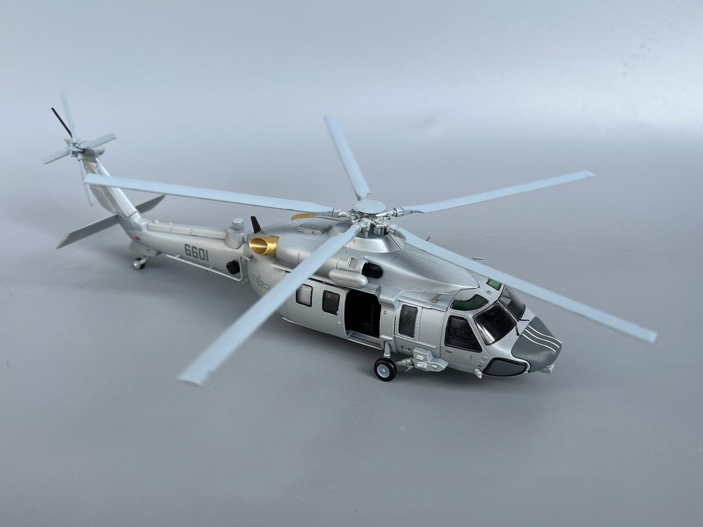 1:72 AF1 26CM China Air Force Z-20 Helicopter Airplane Diecast Aircraft Model