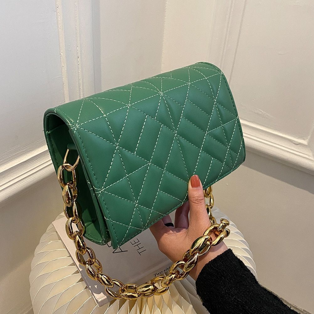 Women Shoulder Bag Metal Thick Chain Quilted Purse Handbag Clutch Bag 22*14*6 CM