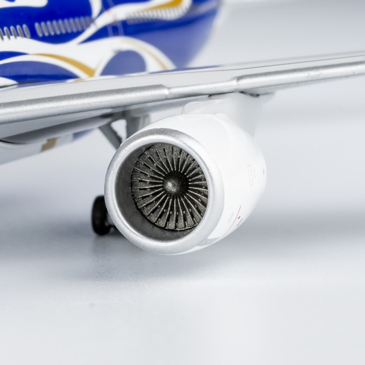 1:400 NG Model AIR CHINA BOEING 777-200 Passenger Plane Diecast Aircraft Model