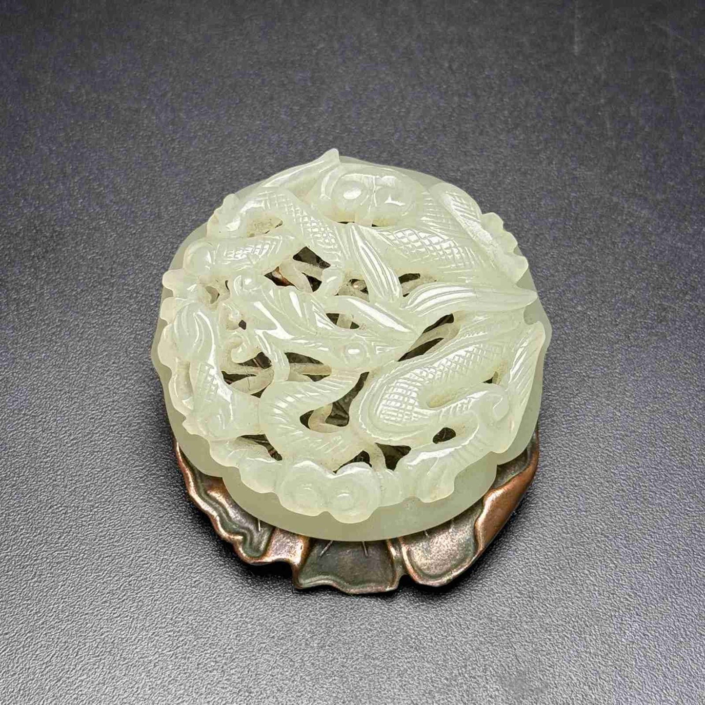 Chinese Natural Hetian Jade Hand-carved Exquisite Dragon Pendant 31223