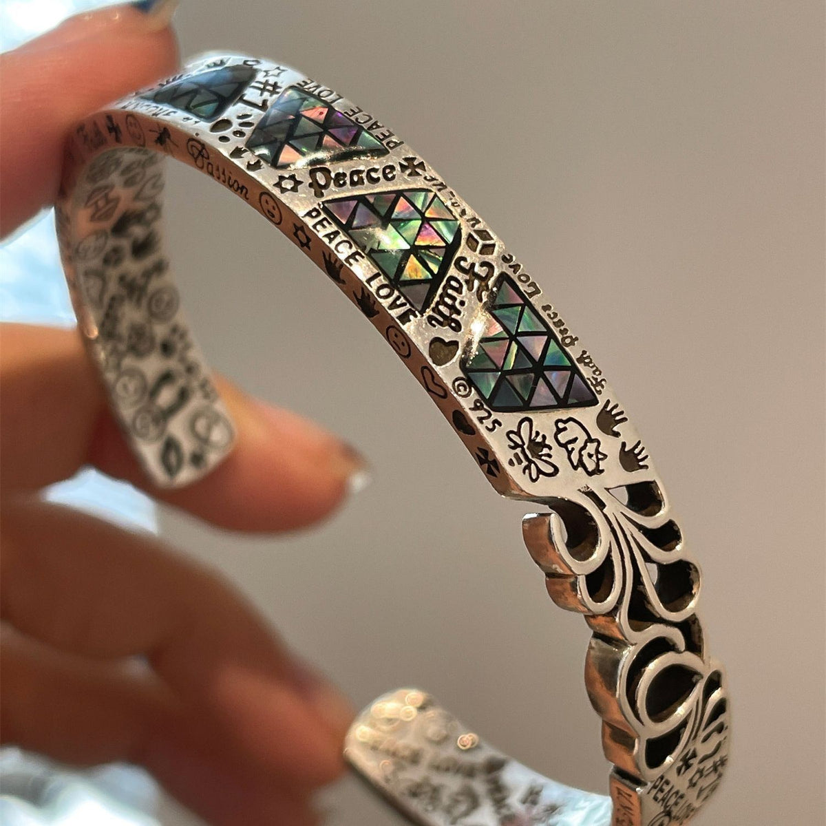 Shell Inlay Geometric Graffiti Totem Open Bangle Ins Niche Design Bracelet