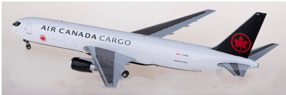 1:200 GeminiJets Air Canada Boeing 767-300ERF C-GXHM Diecast Aircraft Model