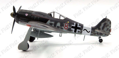 Fw190 A-8 Red 8 IV JG3 Uffz Willi Maximowitz 1944 1/72 finished plane Easy model