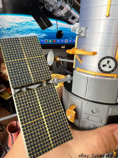 1/72 Scale NASA Hubble Space Telescope HST Static Model Painted