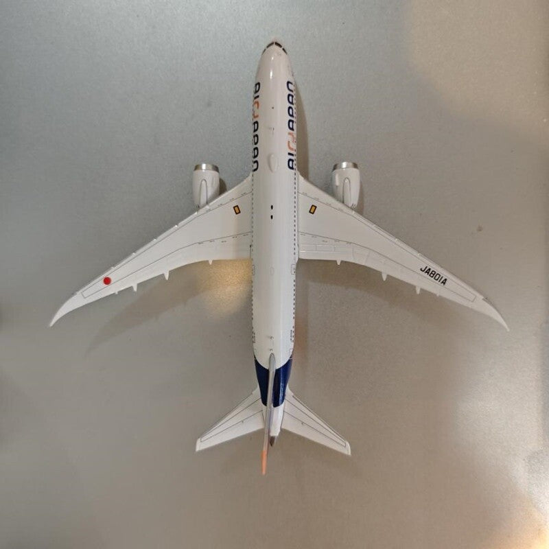 1:400 JC Wings Air Japan Boeing 787-8 JA784A Passenger Airplane Diecast Model