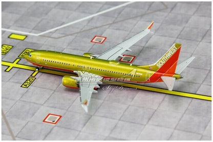 1:400 GeminiJets SOUTHWEST BOEING 737 MAX8 Passenger Airplane Diecast Model