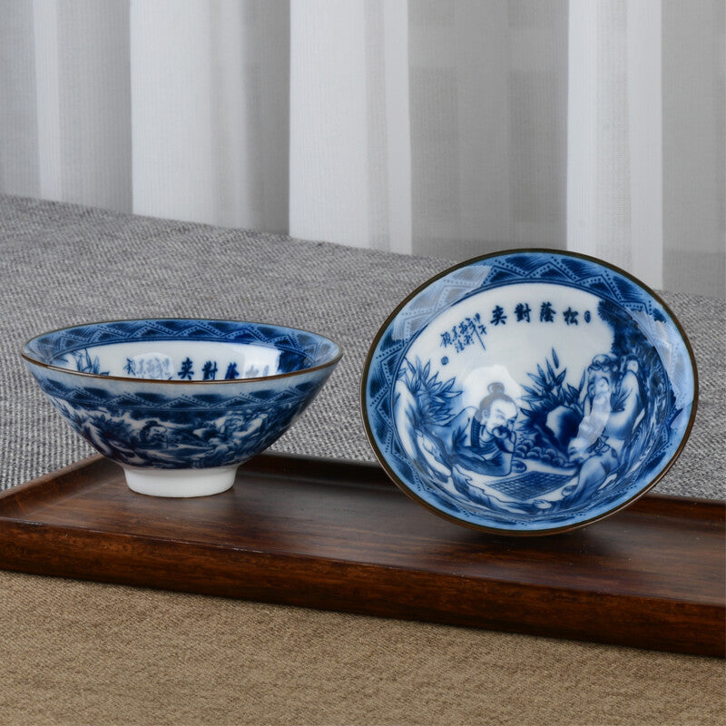 Blue-and-white porcelain tea cup for Pu'er tea Chinese kungfu tea cup Jingdezhen