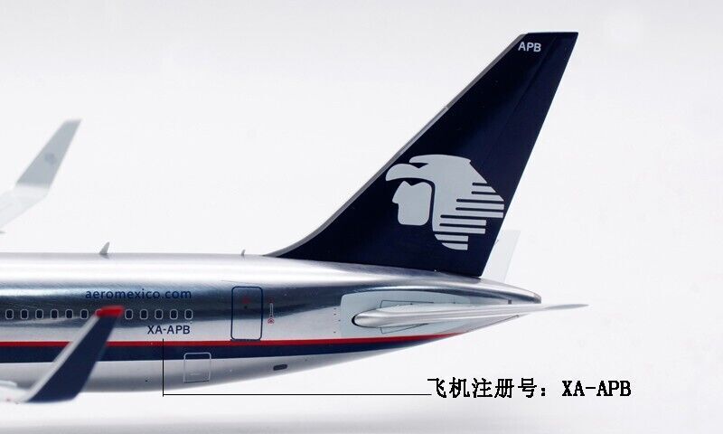 1:200 28CM InFlight AEROMEXICO BOEING 767-300ER Passenger Airplane Diecast Model