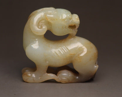 Chinese Vintage Antique Hetian Jade Hand Carved Beast Statue Collectible Artwork