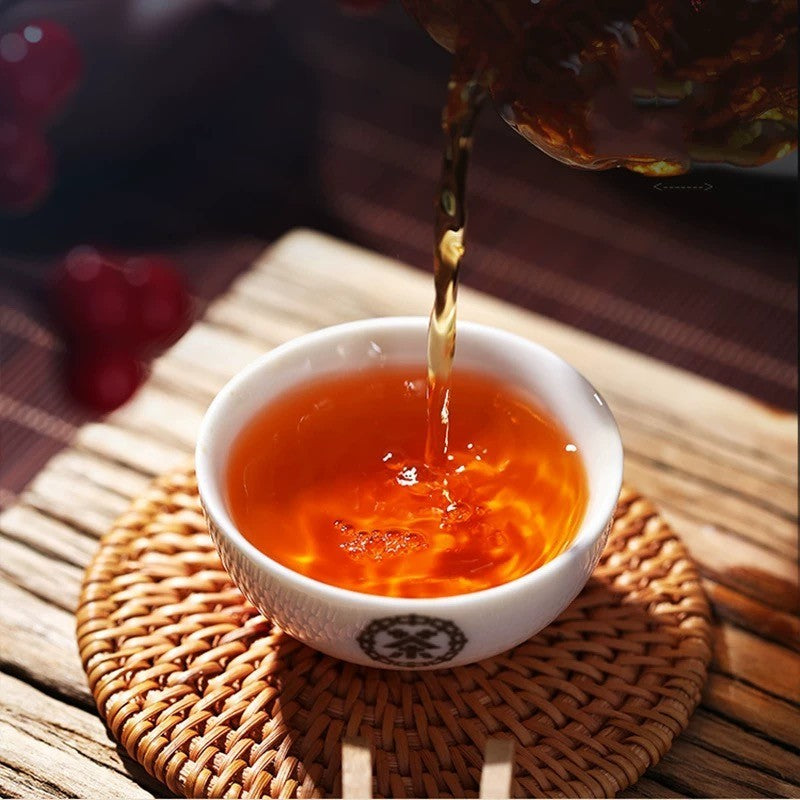 1000g Hei Cha 8218 Wuzhou Liu Pao Tea Jiao Cang LiuBao Black Tea Dark Tea