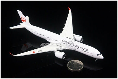 1:400 JC WINGS JAPAN AIRLINES AIRBUS A350-900 Passenger Airplane Diecast Model