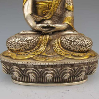 China Old Sakyamuni Buddha Silver Gilt Handwork Tibetan Buddhism Statue Supplies