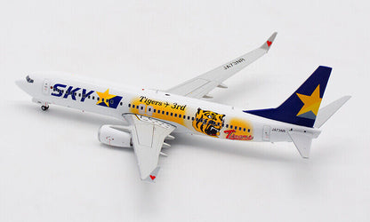 1:200 JC Wings SKY BOEING 737-800 Passenger Airplane Diecast Aircraft Model