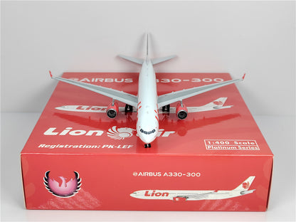 1:400 Phoenix Lion AIRLINES AIRBUS 330-300 Airplane Diecast Aircraft Plane Model