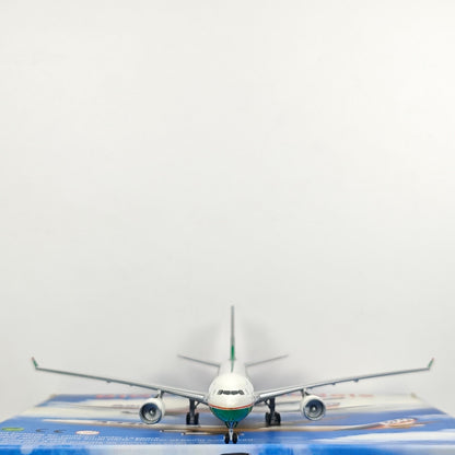 1:400 Aeroclassics EVA AIR A330-200 Passenger Airplane Diecast Plane Model