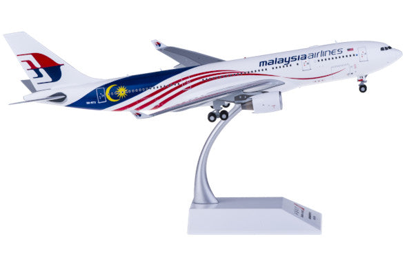 1:200 30CM JC WINGS Malaysia Airlines A330-200 Passenger Airplane Diecast Model