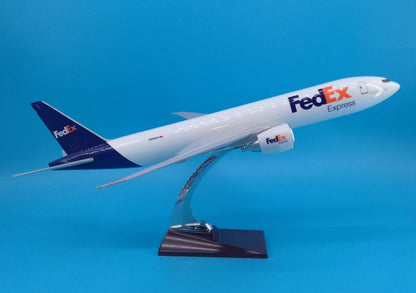 47CM FedEx Express BOEING 777 Passenger Airplane Resin Aircraft Plane Model