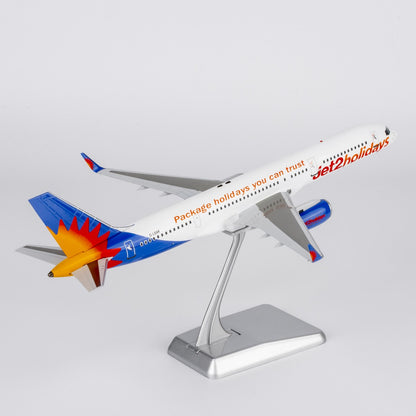 1:200 NGmodels Jet2 Boeing 757-200 Passenger Airplane Diecast Plane Model