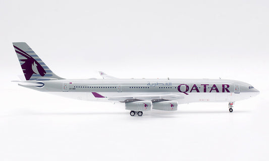1:200 30CM InFlight AIR QATAR AIRBUS A340-200 Aeroplane Diecast Aircraft Model