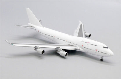 JC Wings Blank Plane For Boeing B747-400 GE Engine Flaps Down 1/400 plane Model