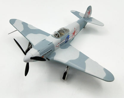 WWII Yak-3 303 Fighter AVIATION DIVISION 1945 1/72 aircraft plane Easy model