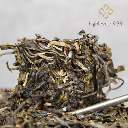 357g Raw Pu'er Yunnan 2017 Early Spring Xigui Ancient Tree Compressed Tea Cake